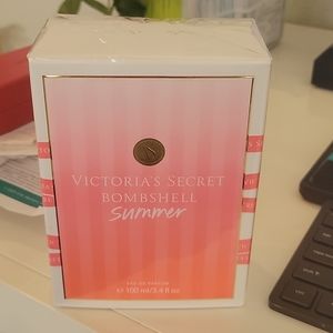 VICTORIA'S Secret bombshell summer 3.4fl oz.